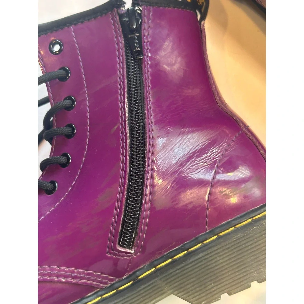 Dr. Martens 1460 Deluxe Boots Kids Size 6 Purple Patent Leather Lace Up Zip